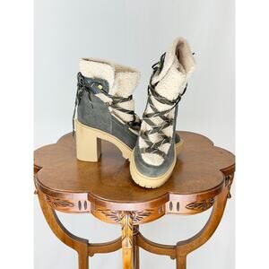 Dolce Vita Sherpa Lined Lace Up Gray/Brown Boot 3.5" Heel Womens 7.5 #0143C